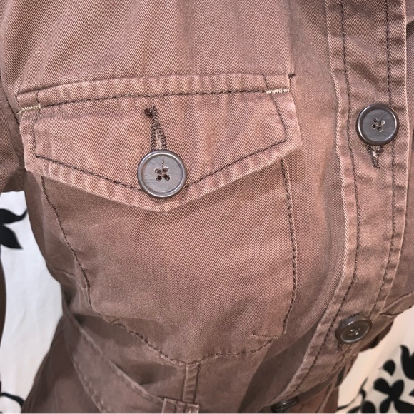 French Cuff Sz M Brown Safari Style Jacket with Patch Pockets and Self Tie Belt - Picture 7 of 10
